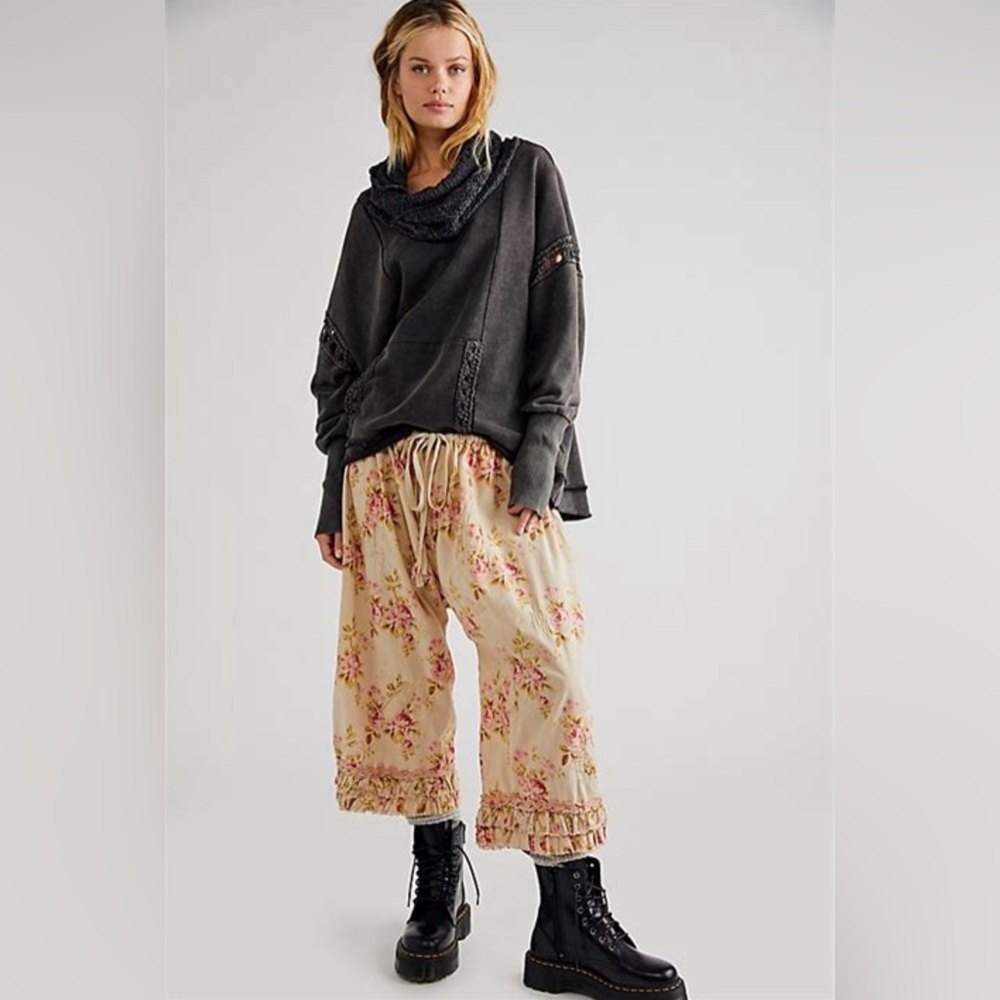 A-Dorable Magnolia Pearl Coralie Ric Rac Bloomers